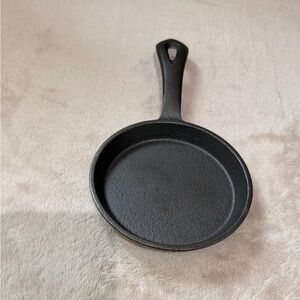 Cast Iron Skillet Griddle 5" Single Serve Brand: Galerie